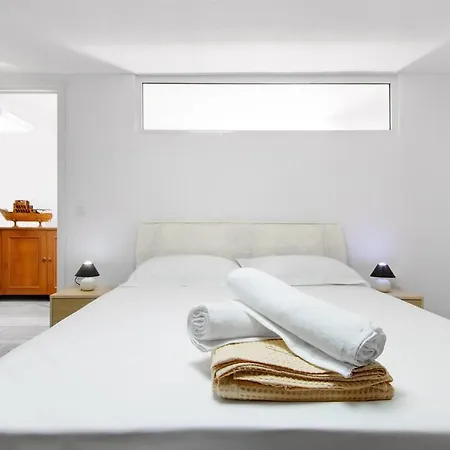 Appartement Seafront House